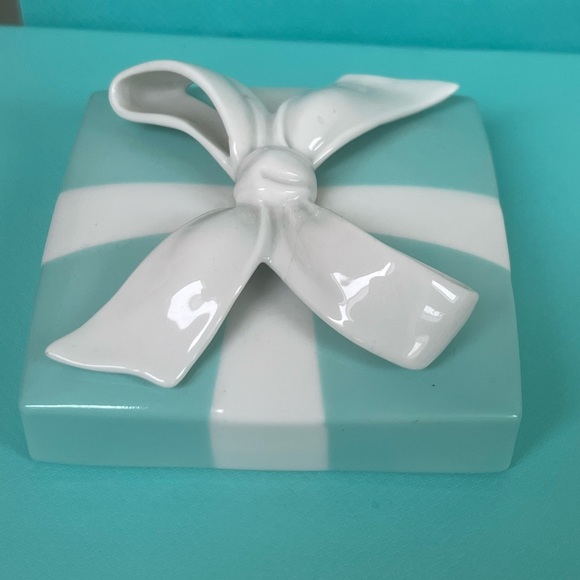 🔴Authentic TIFFANY & CO Large Blue Enamel Trinket Box🔴 - Picture 6 of 12